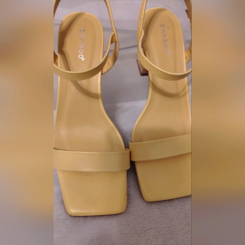 Bamboo Women's Yellow Sandals